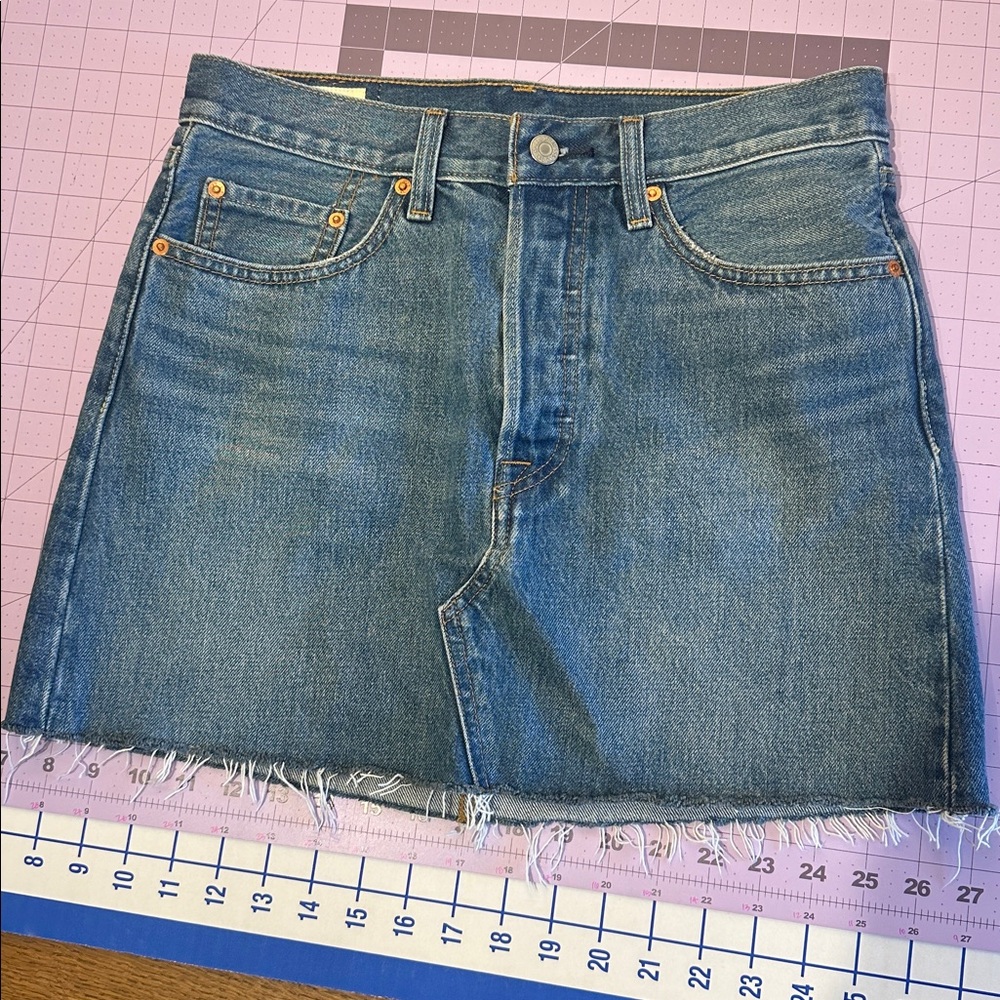 Levi's Mini Skirt with Frayed Hem